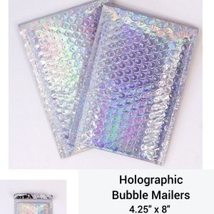 4.25x8" Holographic Bubble Mailers. Small. 25pc
